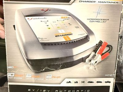 New Schumacher Electric XC10 10A 6V/12V Automatic Battery Charger Maintainer Microprocessor Controlled