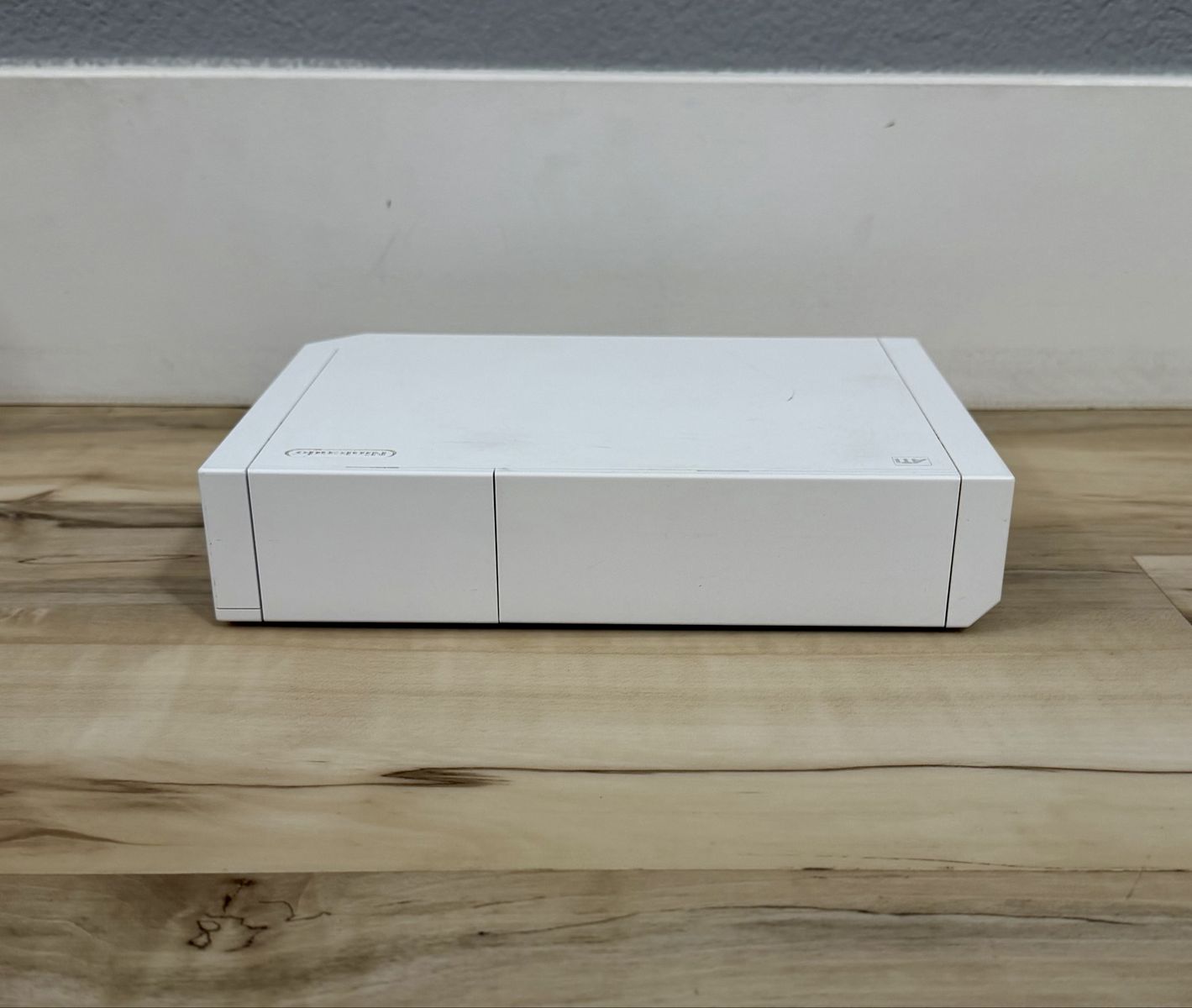 Main image 7
