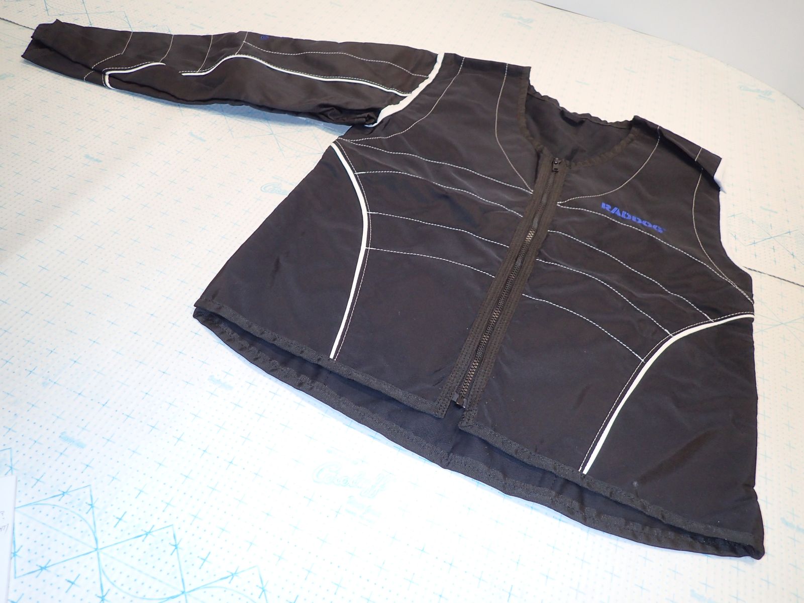 NEW RADDOG Size LARGE Dog Attack/Bite Training Helper Suit Top Jacket Only