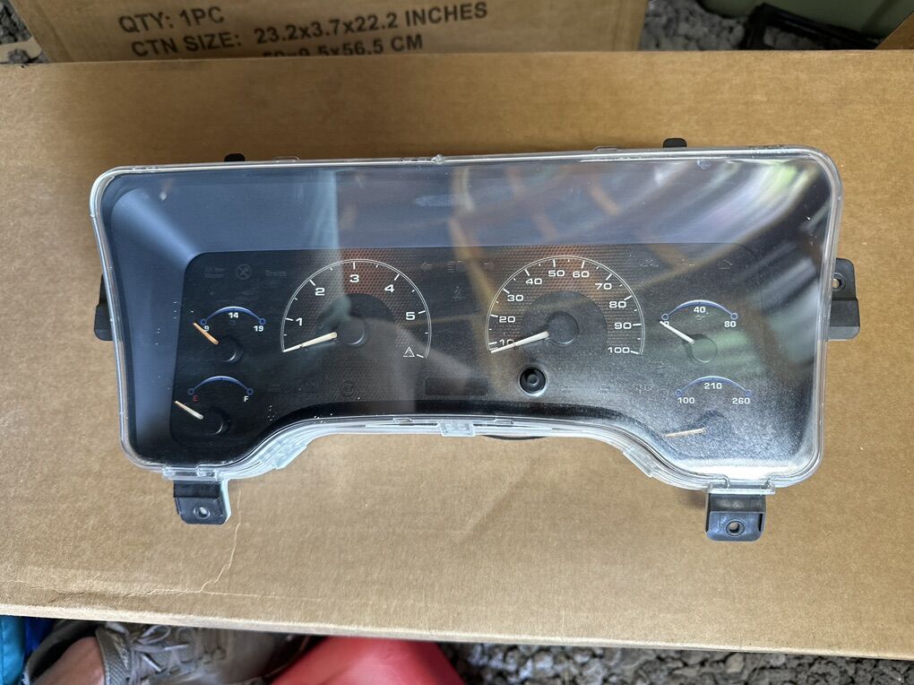 XJ Guage Cluster & Azzy Designs Face Cherokee Jeep