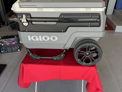 Igloo Trailmate Journey 70qt Hard Cooler - Sportsman