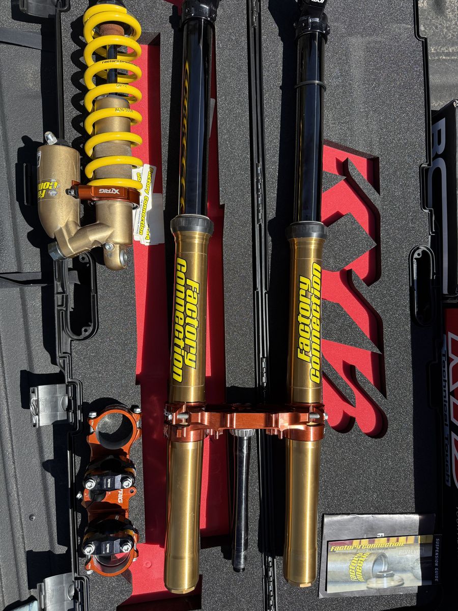 KYB Factory Connection A-kit suspension 