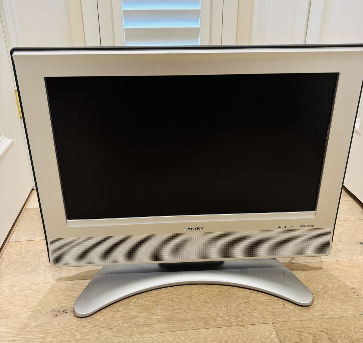 Sharp 26 LCD TV