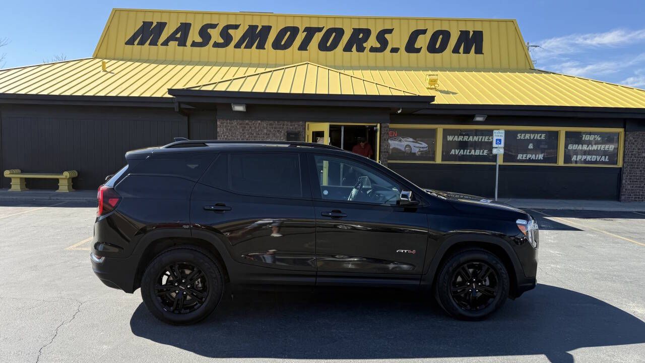 2023 GMC Terrain AT4