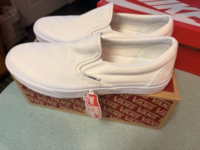 Vans Classic Slip-On Checkerboard White Shoes Men's Size 9/ Women's Size 10.5 NIB