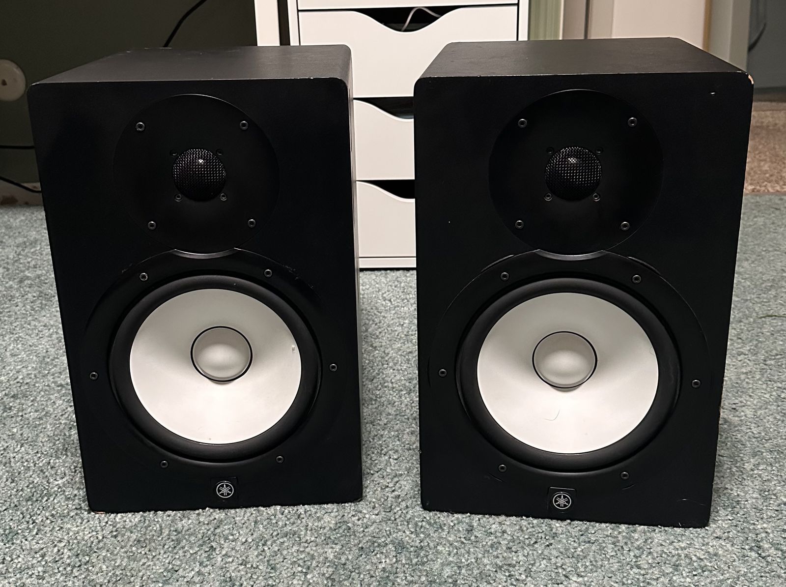 Yamaha HS8 Studio Monitors