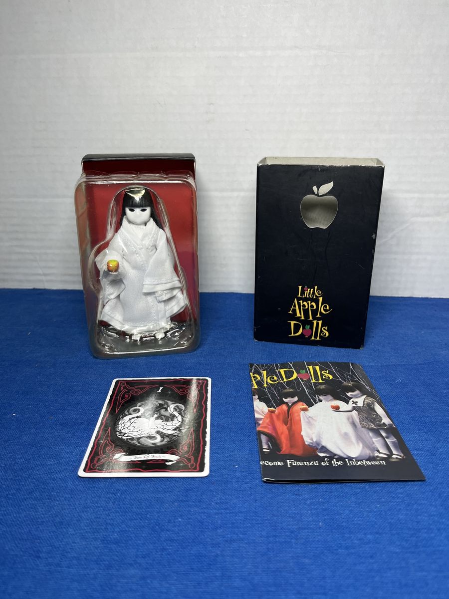 Little Apple Dolls - Sine of Souls - Mini Version Yurie Urie 2006