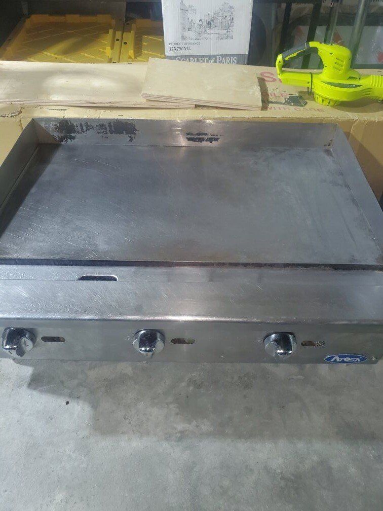 Atosa Griddle 36"