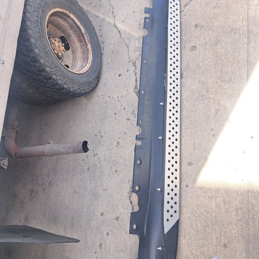 BMW X5 2007-13 right rocker panel door sill cover