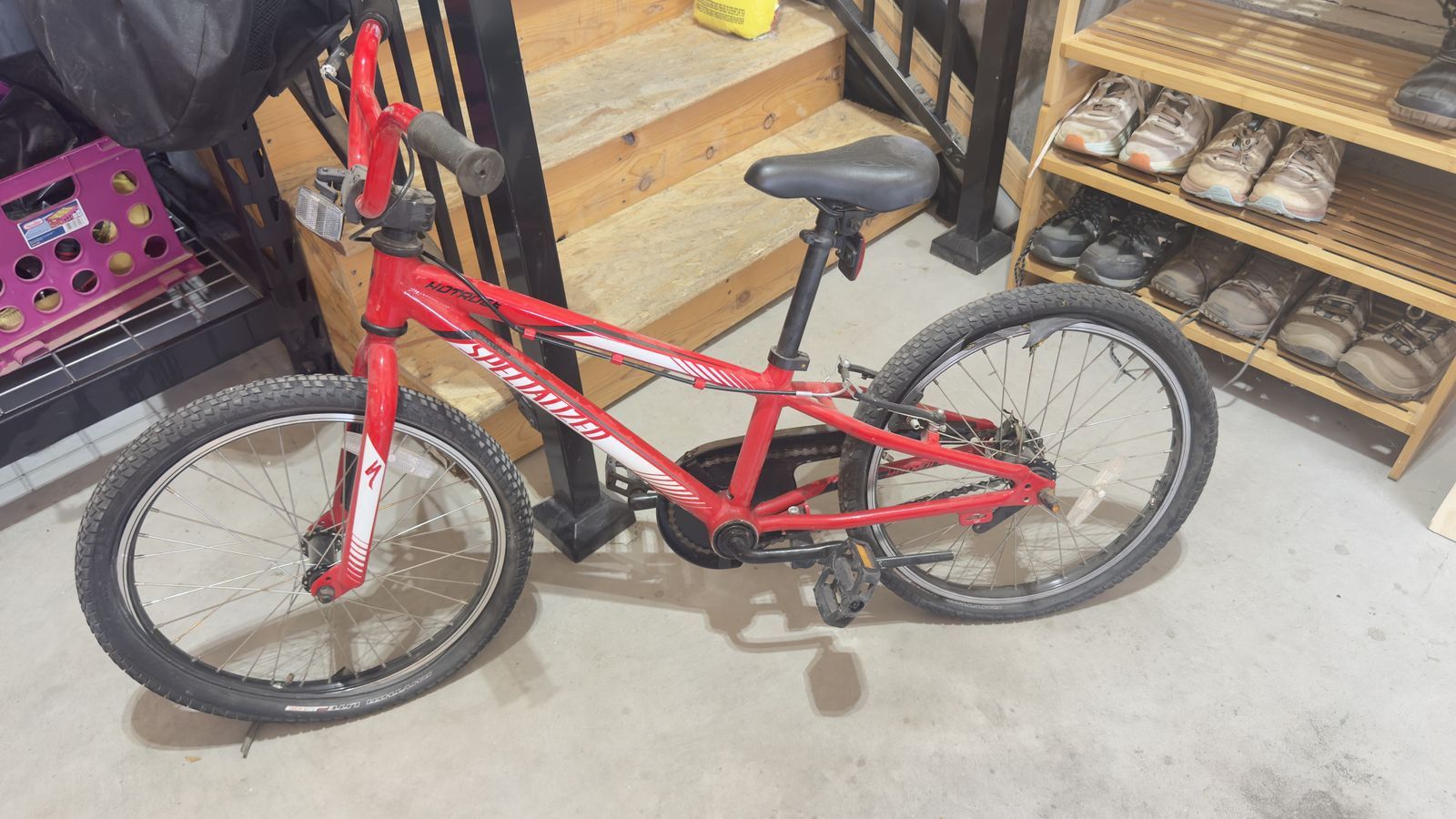 Specialized 20" Kids Mountain Bike -Red - Great Condition