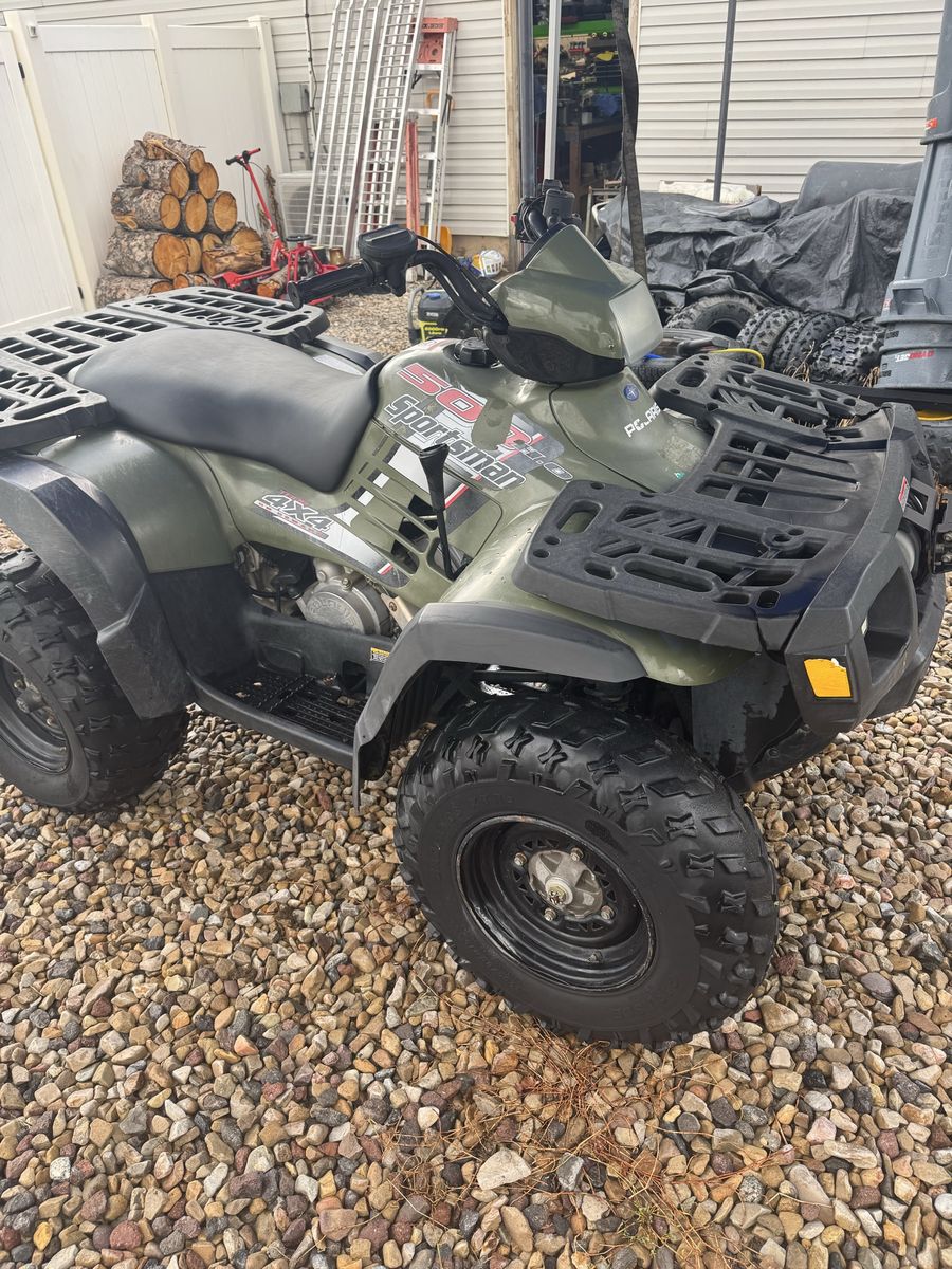 Polaris Sportsman 500 4x4 ATV Quad with Front Winch