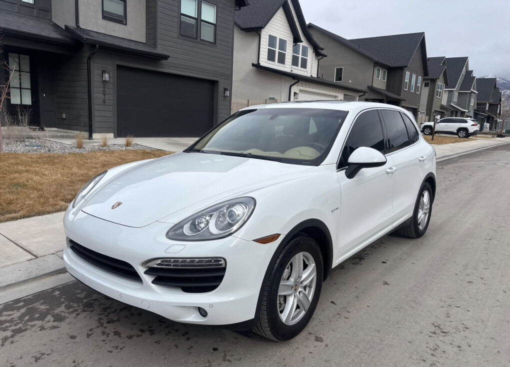 2013 Porsche Cayenne S Hybrid