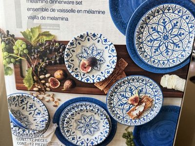 Unbranded 12-Piece Blue Melamine Dinnerware Set - Plates & Bowls for Indoor/Outdoor Use