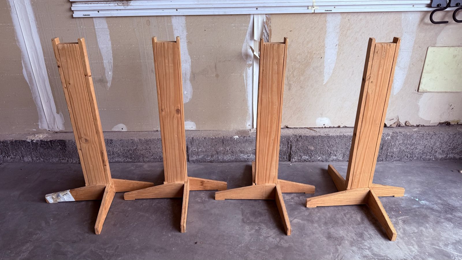 Solid wood quilting frame
