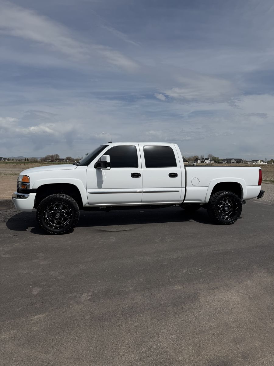 2003 GMC 2500 SLT