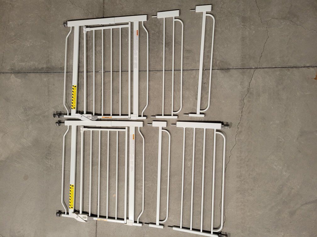 Regalo Baby Gates (2)