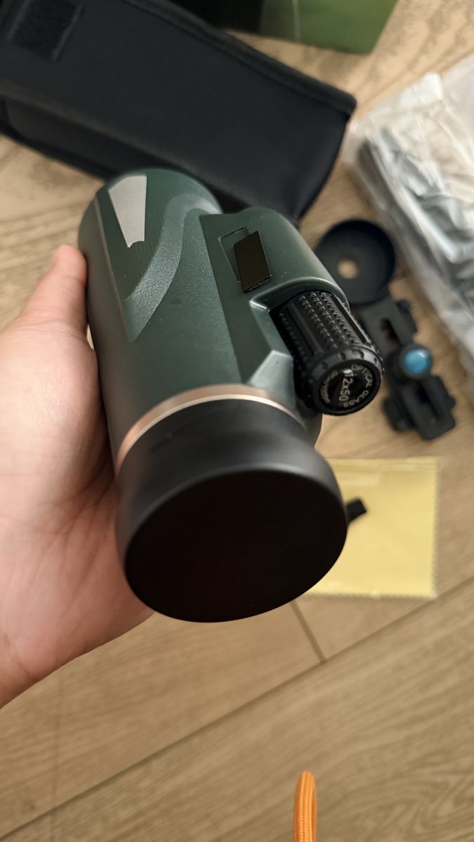 brand new in box 20x25 Binoculars
