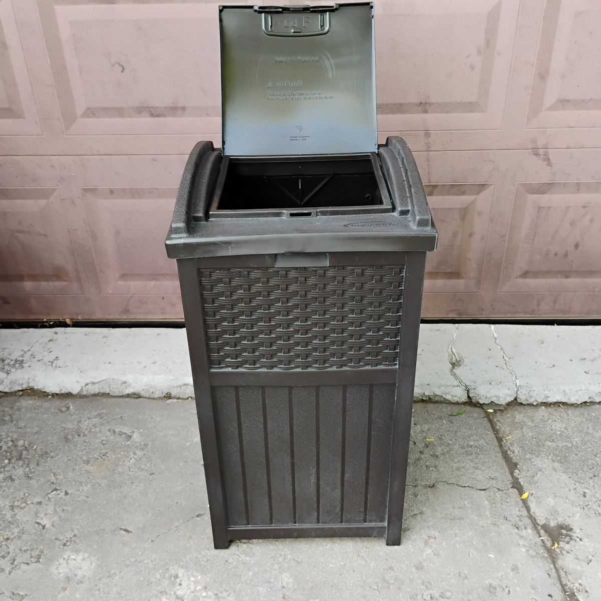 Main image 6