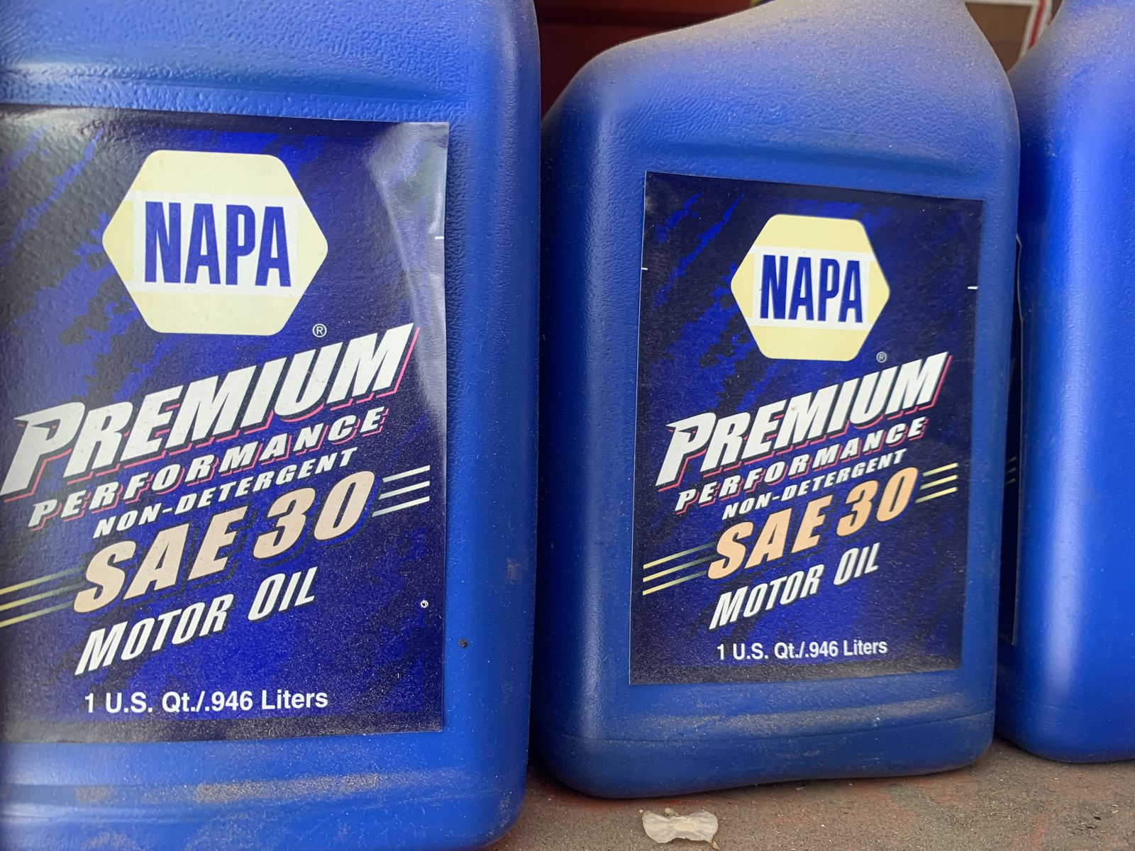 NAPA OIL. 8 QUARTS SAE 30 WEIGHT NON-DETERGENT MOTOR OIL