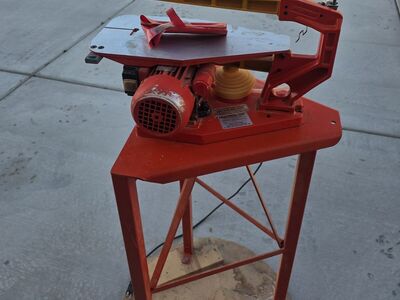 Hegnar Multimax 14E Scroll Saw & Stand