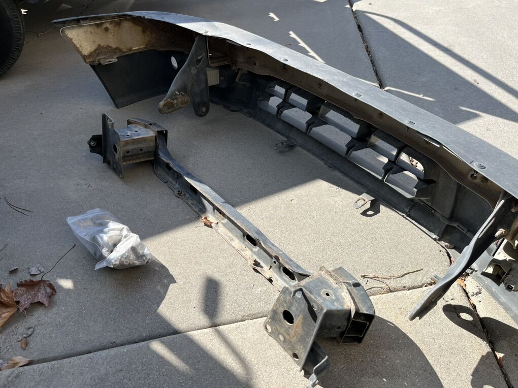 3rd Gen Toyota 4Runner Bumper 2001