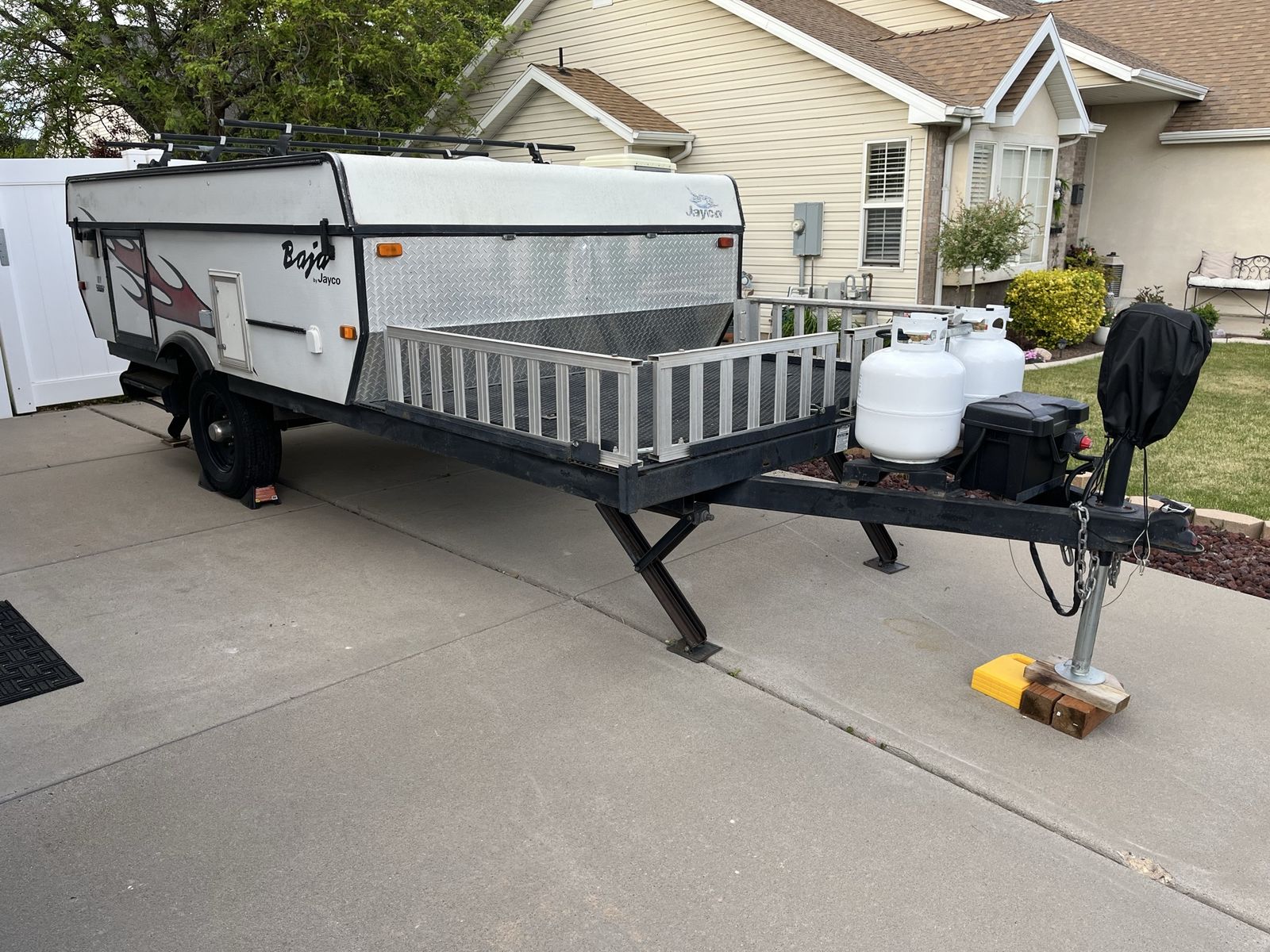 2007 Jayco Baja 10Y Popup Camp Trailer