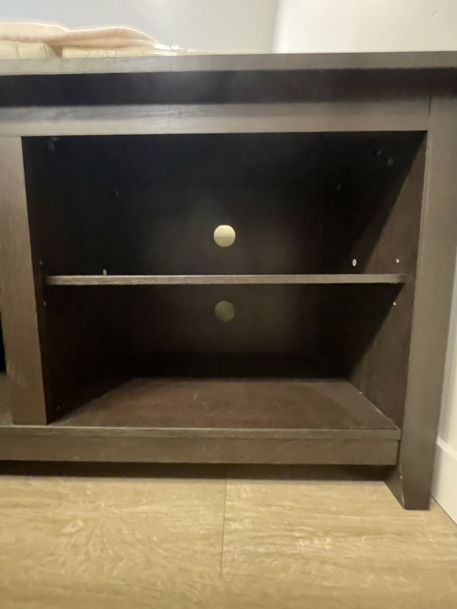 Main image 3