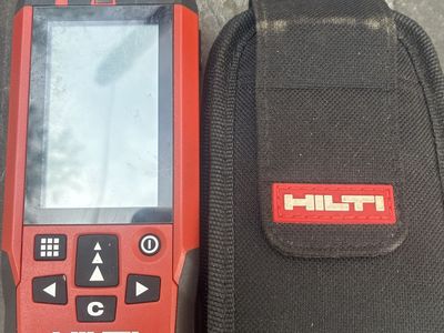 Hilti PD-E Laser Range Meter Distance Measurer with Case - Used, Excellent Condition