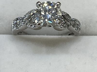 1.18 Ct Engagement ring, 14K white gold