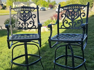 2 Cast Aluminum Swivel Bar Stools, Outdoor Patio Chairs, Black Wrought Iron Look, Footrest Ring
30" is the Seating Position;