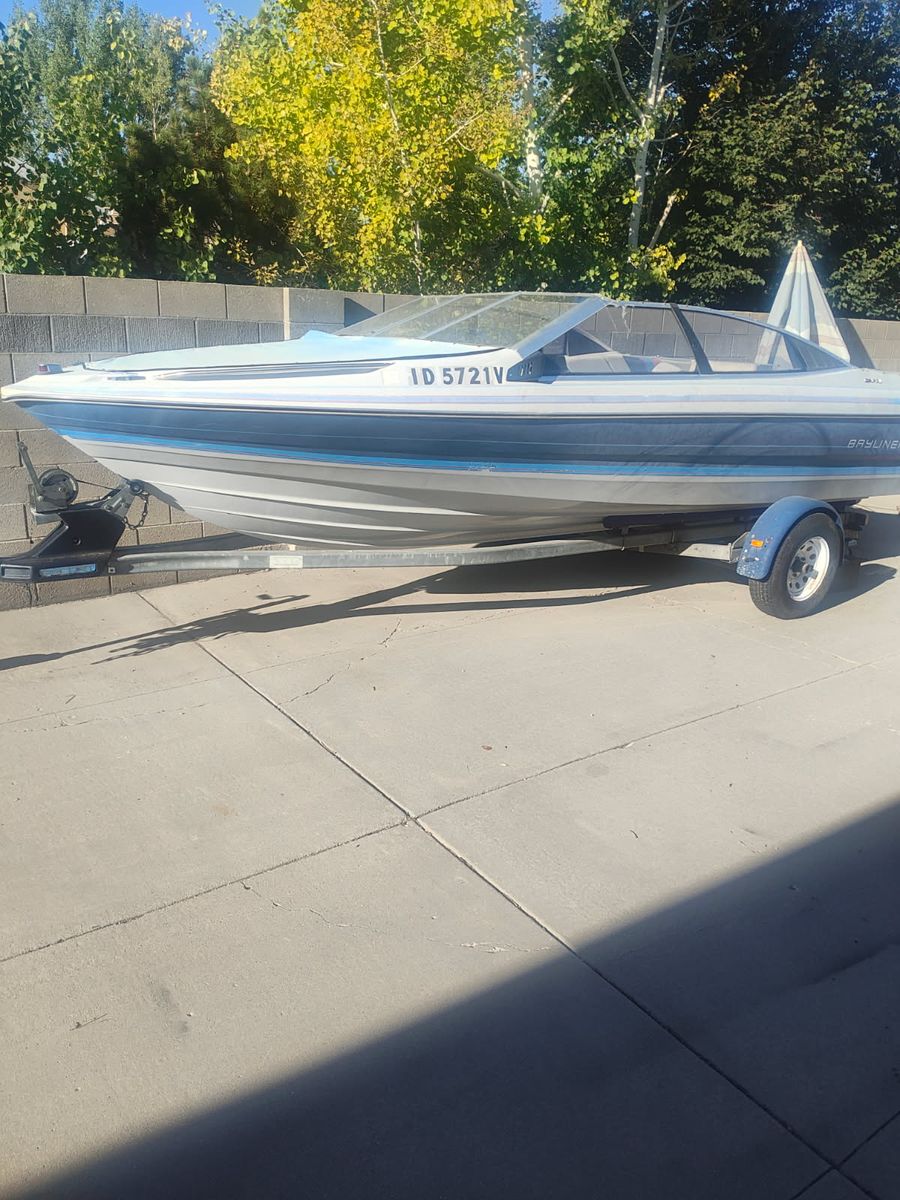 FREE BAYLINER BOAT