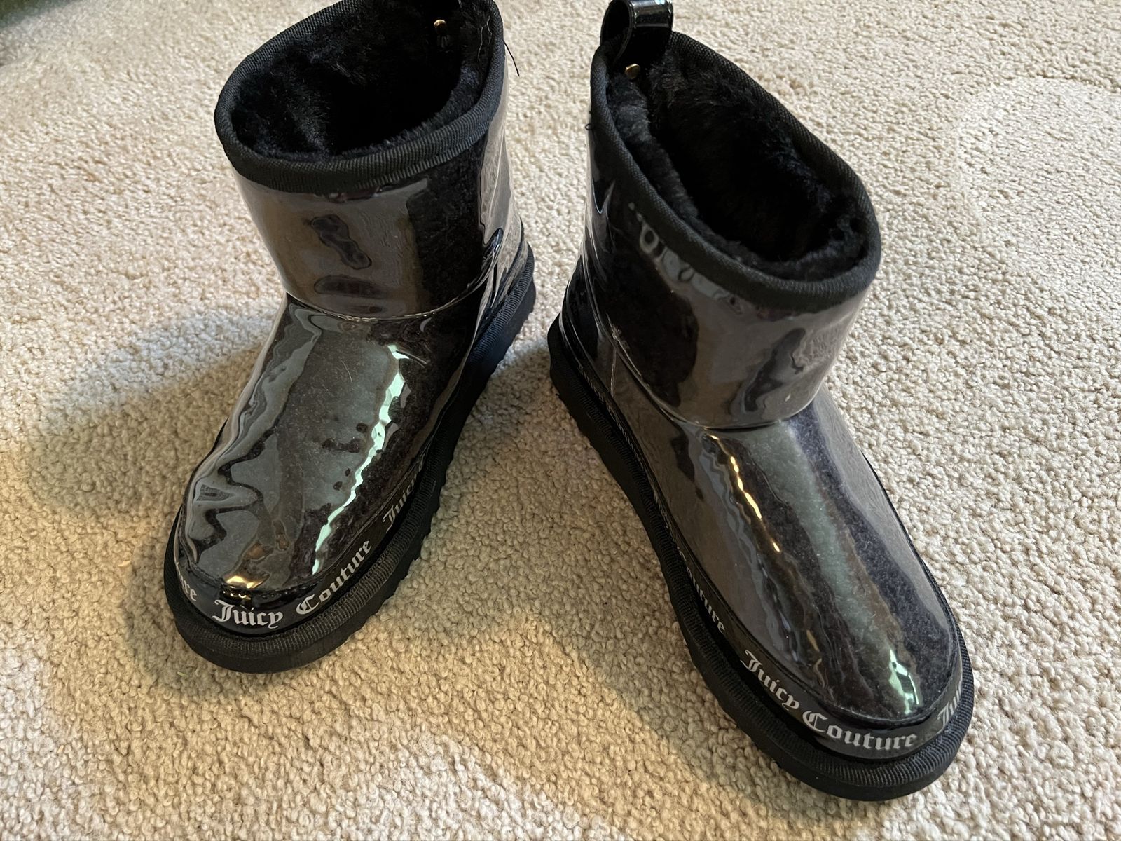 Black Juicy Couture boots size 6