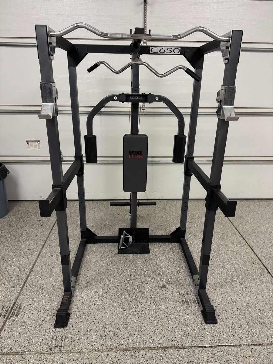 Weider squat rack with pec deck