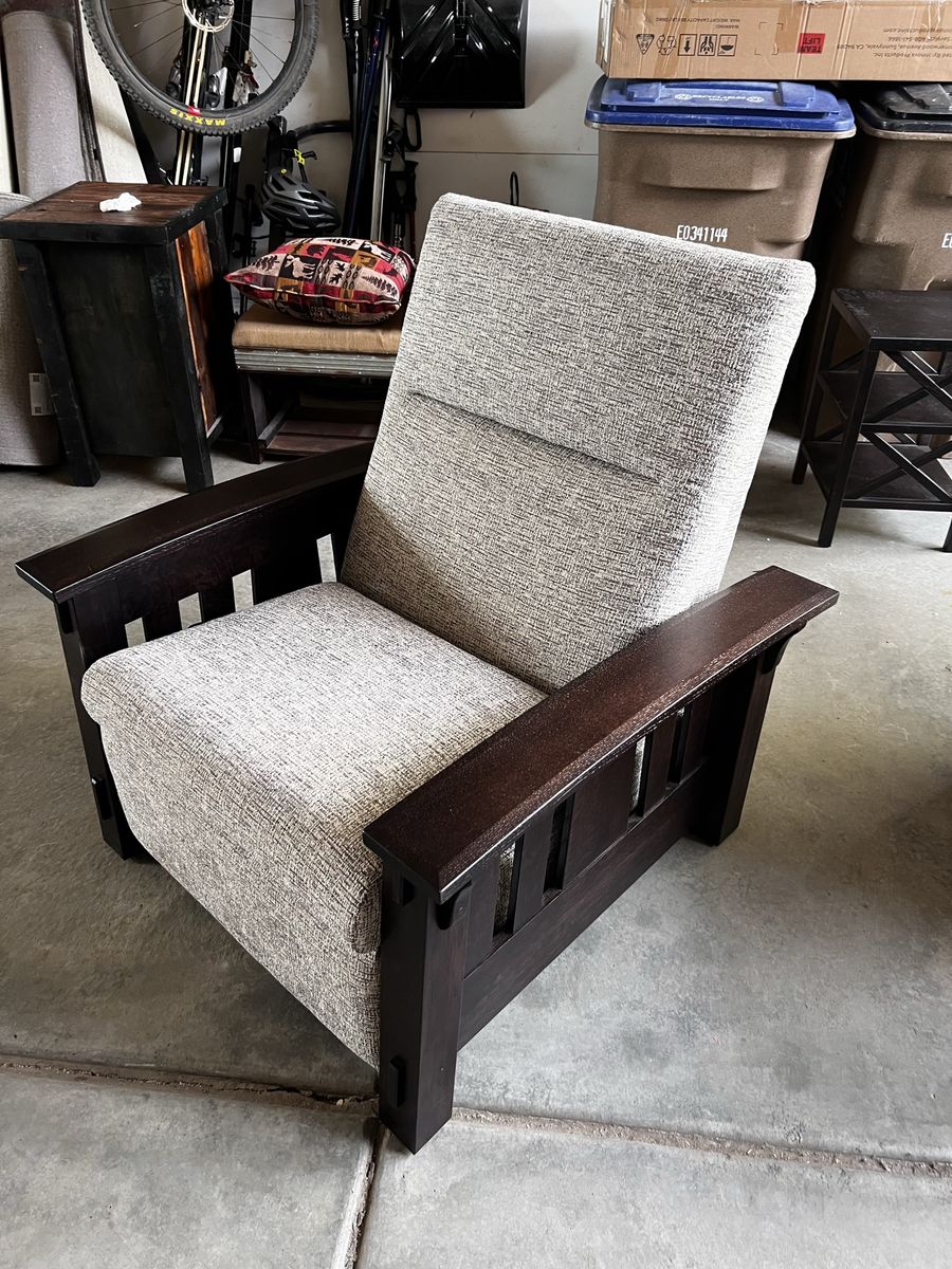 Amish Dutton Maple Wood Mission Recliner Chair