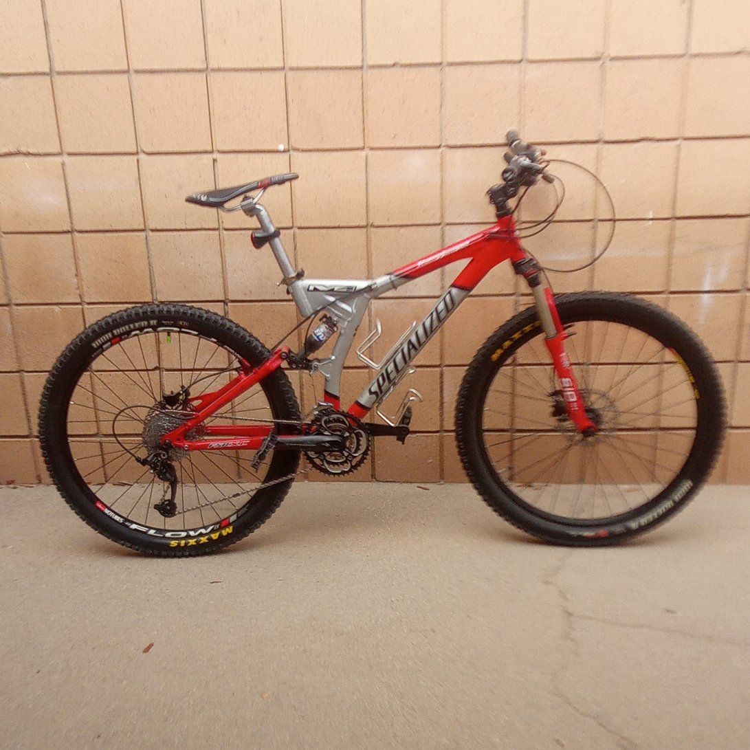 specialized full suspension mountain bike