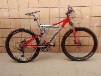 specialized full suspension mountain bike