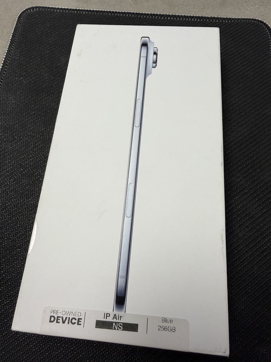 Unlocked Blue iPhone Air 256 GB