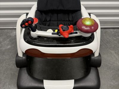 Baby Walker / Activity Center