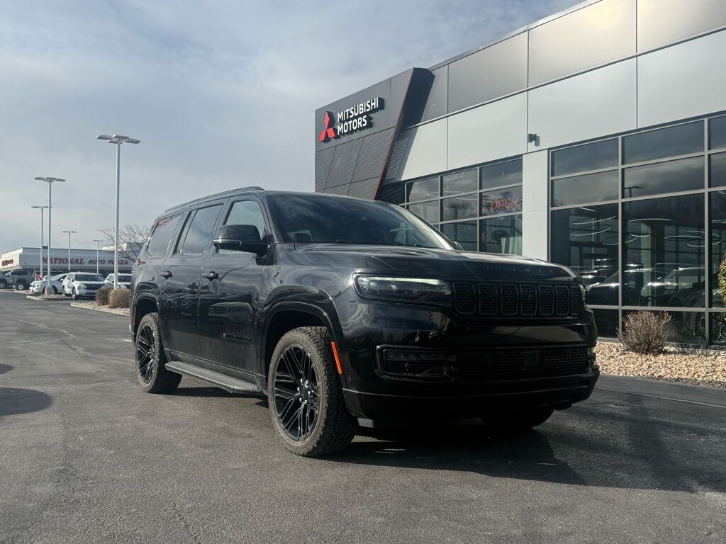 2023 Jeep Wagoneer Carbide