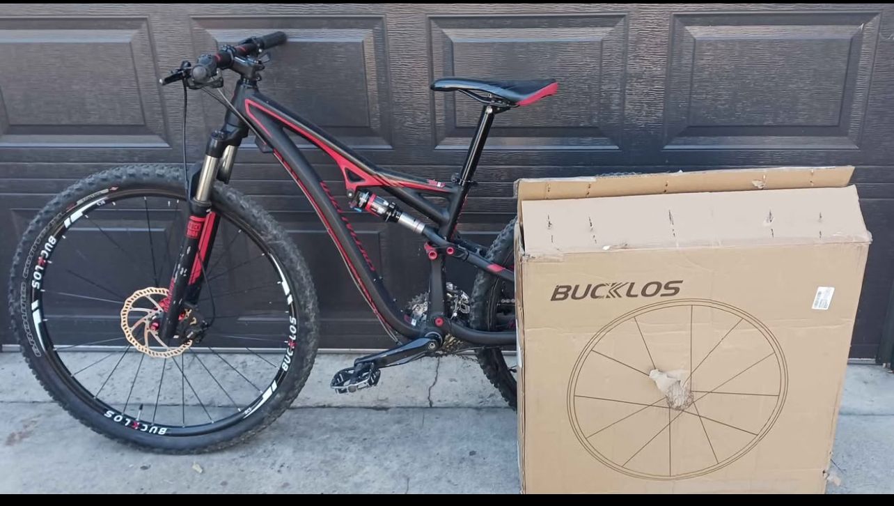 BUClos Rear 29 Inch Rim New In Box