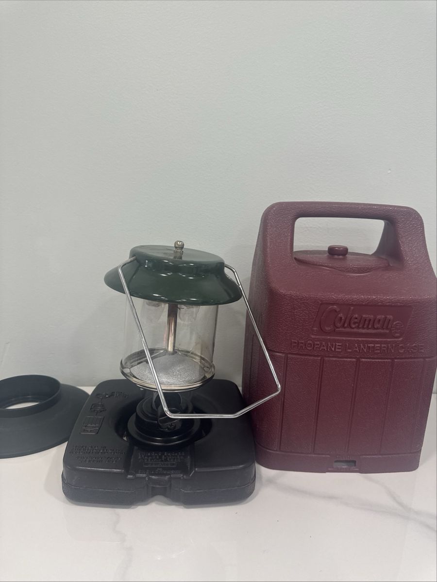 Coleman camping propane lamp