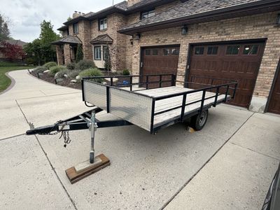 4 wheeler trailer 12’ 1/2”x7’ 1/2”