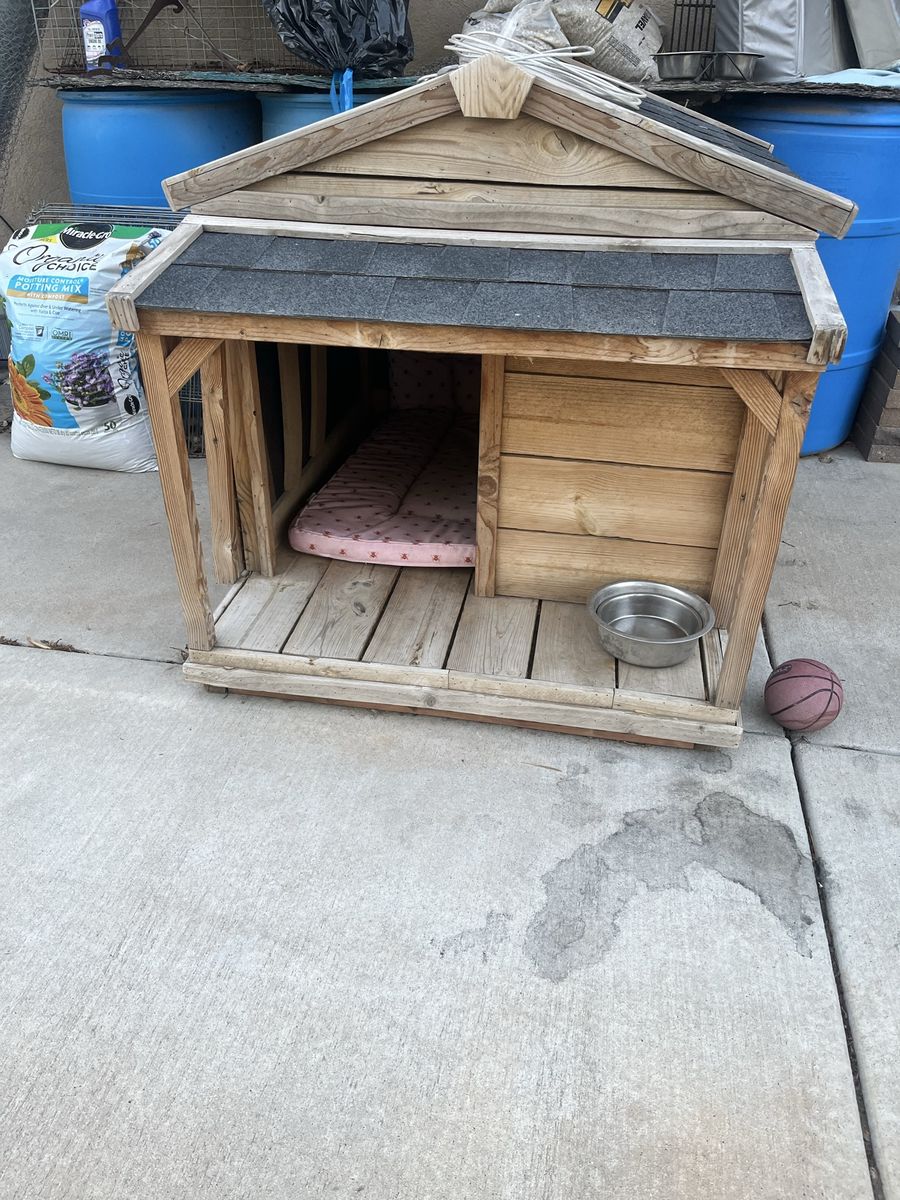 Large Wooden Dog House with Porch and Shingled Roof - Durable Outdoor Pet Shelter