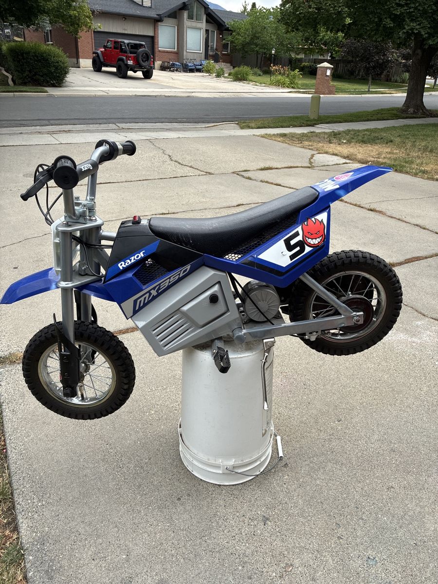Razor MX350 Electric Dirt Bike - Blue, Needs New Battery - Great Motor!