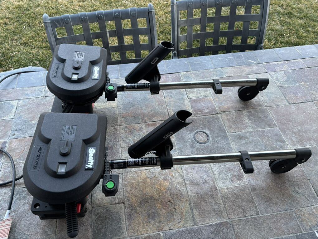 Scotty 30 Electric Down Riggers