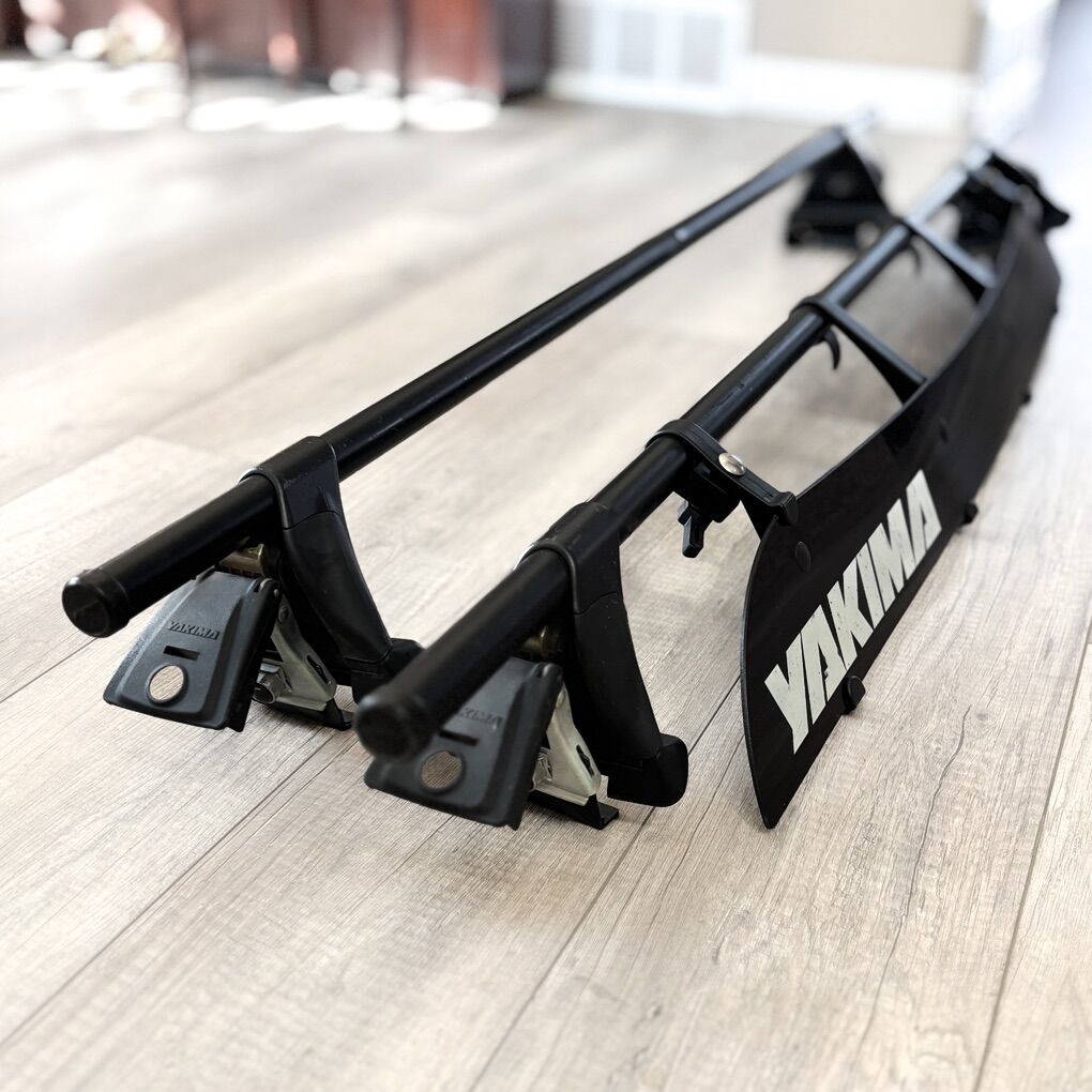 Yakima Roof Rack Crossbars Front And Back