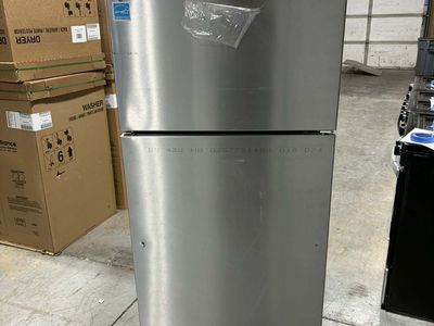 NEW WHIRLPOOL 18 C FT STAINLESS TOP FREEZER FRIDGE