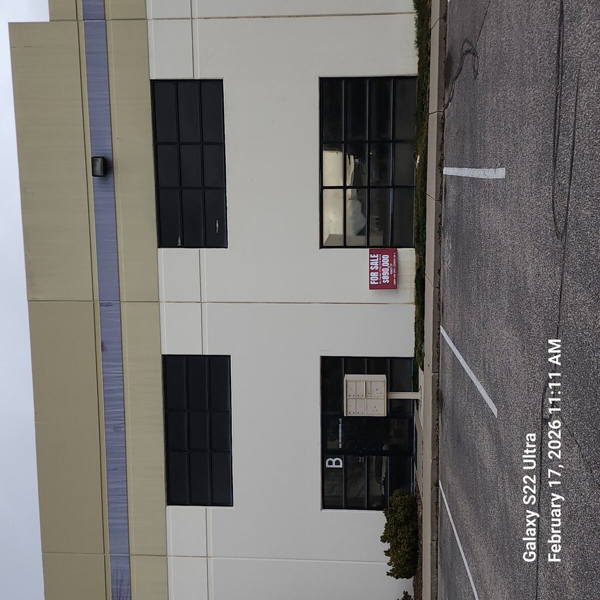 4800 SF M-2 208v3 ph 4-wire 200 A Layton