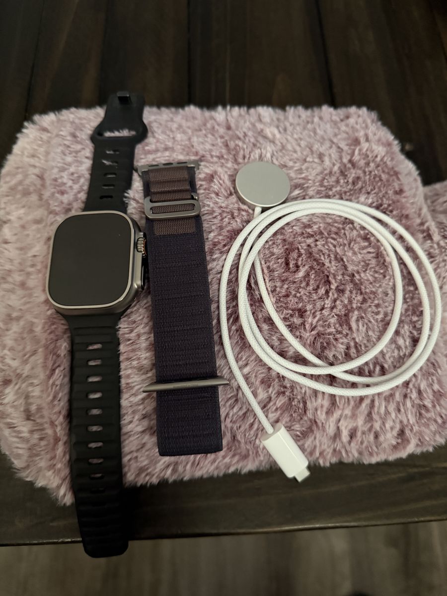 Apple Watch Ultra 2 With Applecare Plus