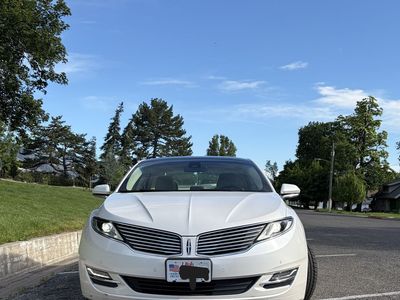 2014 Lincoln MKZ Hybrid